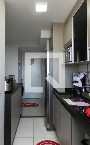 Apartamento à venda com 42m², 2 quartos e 1 vaga Apartamento à venda com 42m², 2 quartos e 1 vagaCozinha - Armários