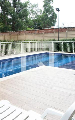 Apartamento à venda com 42m², 2 quartos e 1 vaga Apartamento à venda com 42m², 2 quartos e 1 vagaÁrea comum - Piscina