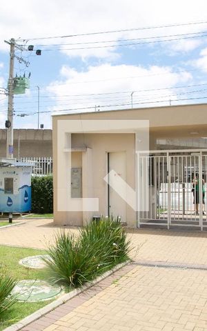 Apartamento à venda com 42m², 2 quartos e 1 vaga Apartamento à venda com 42m², 2 quartos e 1 vagaEntrada do Condominio