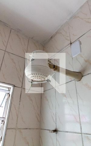 Casa à venda com 250m², 8 quartos e 2 vagas Casa à venda com 250m², 8 quartos e 2 vagasBanheiro