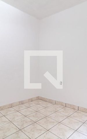 Casa à venda com 250m², 8 quartos e 2 vagas Casa à venda com 250m², 8 quartos e 2 vagasQuarto