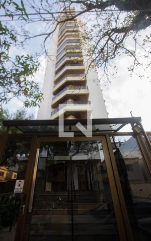 Apartamento à venda com 226m², 4 quartos e 3 vagasFachada