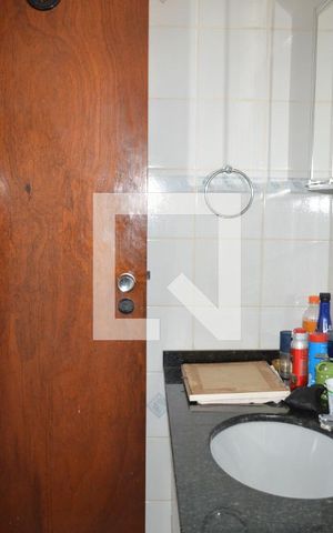 Casa à venda com 175m², 4 quartos e 2 vagasBanheiro da Suíte 1