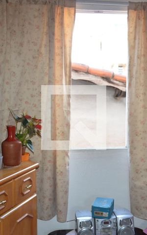 Casa à venda com 175m², 4 quartos e 2 vagasSuíte 2