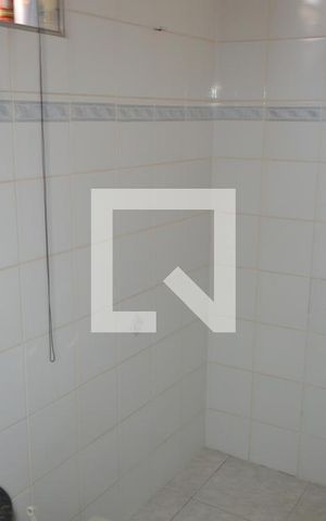 Casa à venda com 175m², 4 quartos e 2 vagasBanheiro da Suíte 1