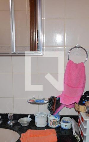 Casa à venda com 175m², 4 quartos e 2 vagasBanheiro da Suíte 2