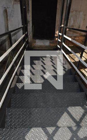 Casa à venda com 175m², 4 quartos e 2 vagasÁrea Externa