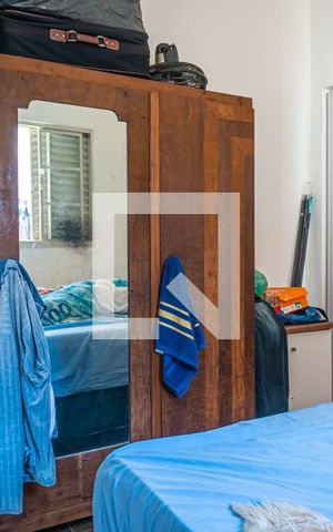 Casa à venda com 120m², 2 quartos e 1 vaga Casa à venda com 120m², 2 quartos e 1 vagaCasa dos Fundos Quarto