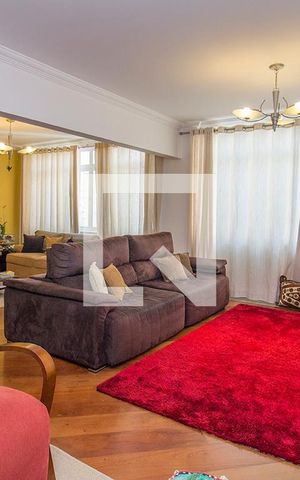 Apartamento à venda com 263m², 4 quartos e 2 vagas Apartamento à venda com 263m², 4 quartos e 2 vagasSala