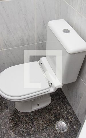 Apartamento à venda com 263m², 4 quartos e 2 vagas Apartamento à venda com 263m², 4 quartos e 2 vagasLavabo