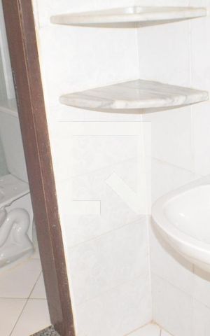 Apartamento para alugar com 53m², 2 quartos e sem vagaBanheiro