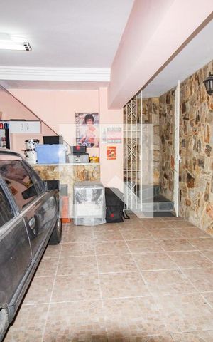 Casa à venda com 240m², 3 quartos e 3 vagasgaragem