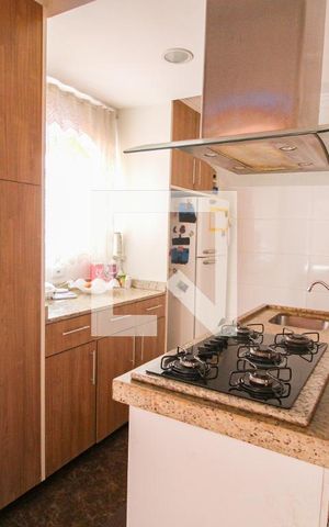 Casa à venda com 240m², 3 quartos e 3 vagascozinha