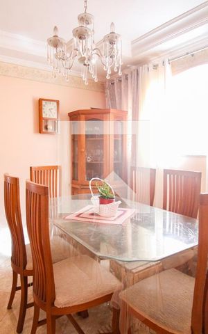 Casa à venda com 240m², 3 quartos e 3 vagassala de jantar