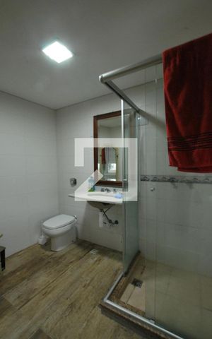Apartamento à venda com 400m², 4 quartos e 2 vagasBanheiro da Closet da Suíte 1