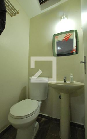 Apartamento à venda com 400m², 4 quartos e 2 vagasLavabo do Quarto Reversível