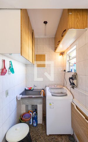 Apartamento à venda com 117m², 3 quartos e 1 vaga Apartamento à venda com 117m², 3 quartos e 1 vagaÁrea de serviço