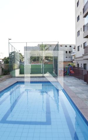 Apartamento para alugar com 200m², 4 quartos e 3 vagasÁrea comum - Piscina