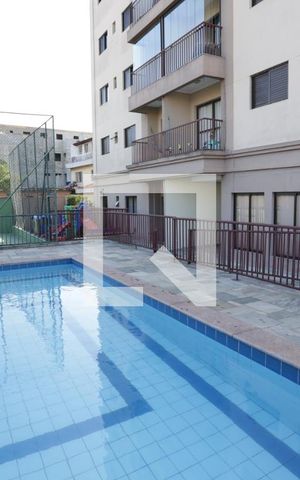Apartamento para alugar com 200m², 4 quartos e 3 vagasÁrea comum - Piscina
