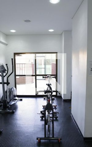 Apartamento para alugar com 200m², 4 quartos e 3 vagasÁrea comum - Academia