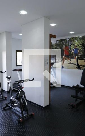 Apartamento para alugar com 200m², 4 quartos e 3 vagasÁrea comum - Academia