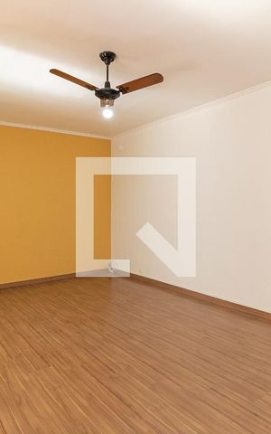 Apartamento à venda com 88m², 3 quartos e 1 vaga Apartamento à venda com 88m², 3 quartos e 1 vagaSala