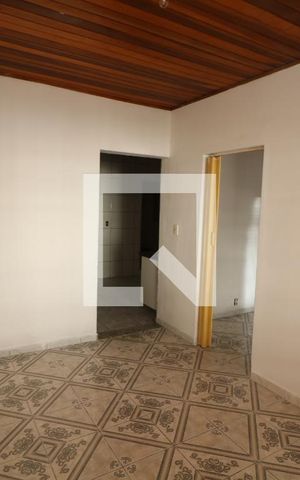 Casa à venda com 120m², 2 quartos e 1 vagaSala