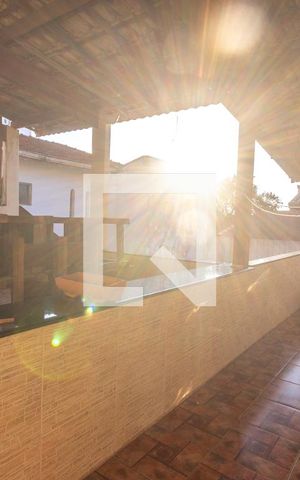 Casa à venda com 360m², 4 quartos e 4 vagas Casa à venda com 360m², 4 quartos e 4 vagasChurrasqueira