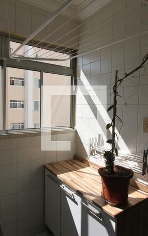 Apartamento à venda com 62m², 3 quartos e 1 vagaÁrea de Serviço