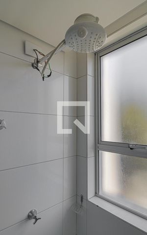 Apartamento para alugar com 52m², 2 quartos e 2 vagasBanheiro