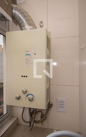 Apartamento para alugar com 64m², 2 quartos e sem vaga Apartamento para alugar com 64m², 2 quartos e sem vagaCozinha e Área de Serviço