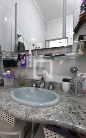 Casa à venda com 200m², 3 quartos e 2 vagasBanheiro da Suíte 2