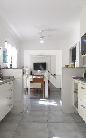 Casa à venda com 200m², 3 quartos e 2 vagasCozinha