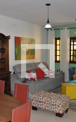 Casa à venda com 184m², 3 quartos e 6 vagasSala