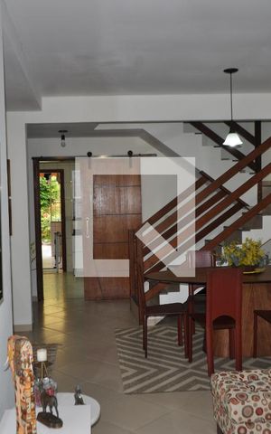 Casa à venda com 184m², 3 quartos e 6 vagasSala