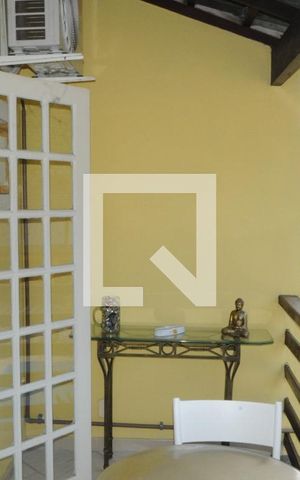 Casa à venda com 184m², 3 quartos e 6 vagasVaranda