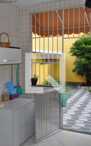 Casa à venda com 184m², 3 quartos e 6 vagasÁrea de Serviço