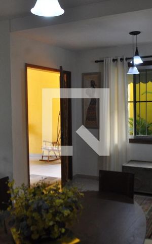 Casa à venda com 184m², 3 quartos e 6 vagasSala