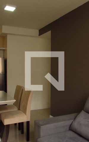 Apartamento para alugar com 41m², 2 quartos e sem vagaSala