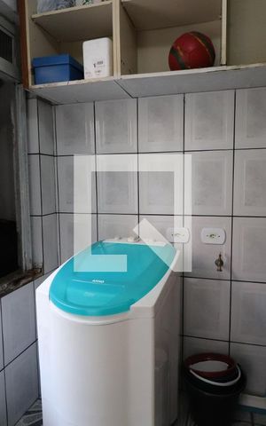 Casa à venda com 150m², 3 quartos e 2 vagasLavanderia