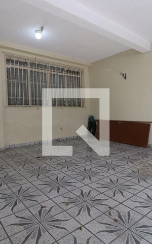 Casa à venda com 150m², 3 quartos e 2 vagasGaragem