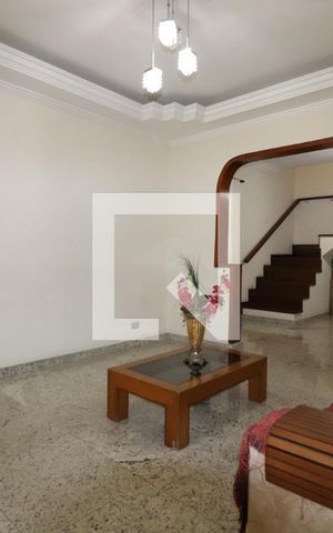 Casa à venda com 150m², 3 quartos e 2 vagasSala 1