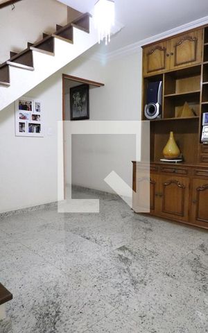 Casa à venda com 150m², 3 quartos e 2 vagasSala 2