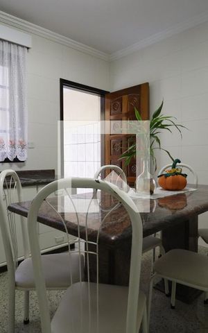 Casa à venda com 150m², 3 quartos e 2 vagasCozinha