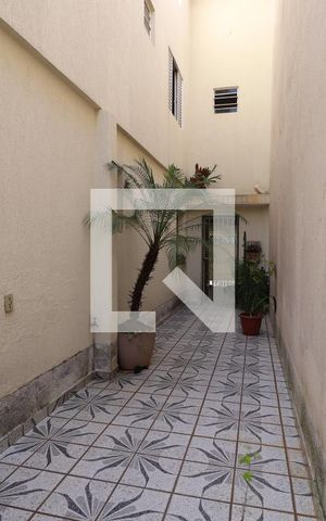 Casa à venda com 150m², 3 quartos e 2 vagasQuintal