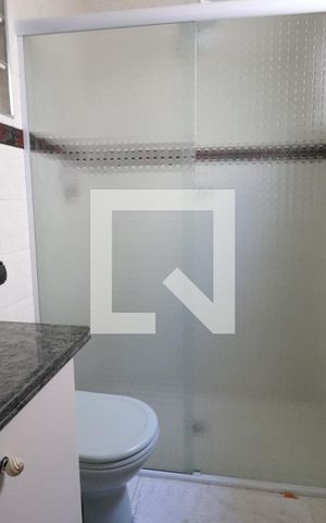 Casa à venda com 150m², 3 quartos e 2 vagasBanheiro da Suíte 2