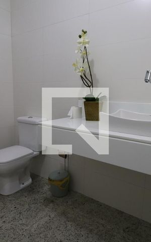 Casa à venda com 150m², 3 quartos e 2 vagasBanheiro 2