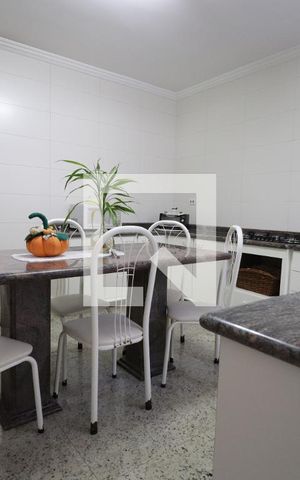 Casa à venda com 150m², 3 quartos e 2 vagasCozinha