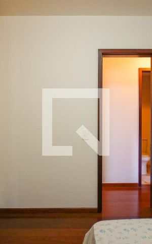 Apartamento à venda com 110m², 3 quartos e 2 vagas Apartamento à venda com 110m², 3 quartos e 2 vagasQuarto 1