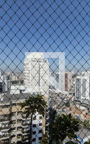 Apartamento para alugar com 310m², 3 quartos e 3 vagas Apartamento para alugar com 310m², 3 quartos e 3 vagasQuarto 2